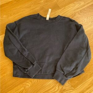 lululemon athletica Women’s 100% Cotton Navy Crewneck Sweatshirt in Size 6